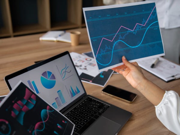 Fintech Harbor Consulting | The Basics of Crowdfunding for Your Business